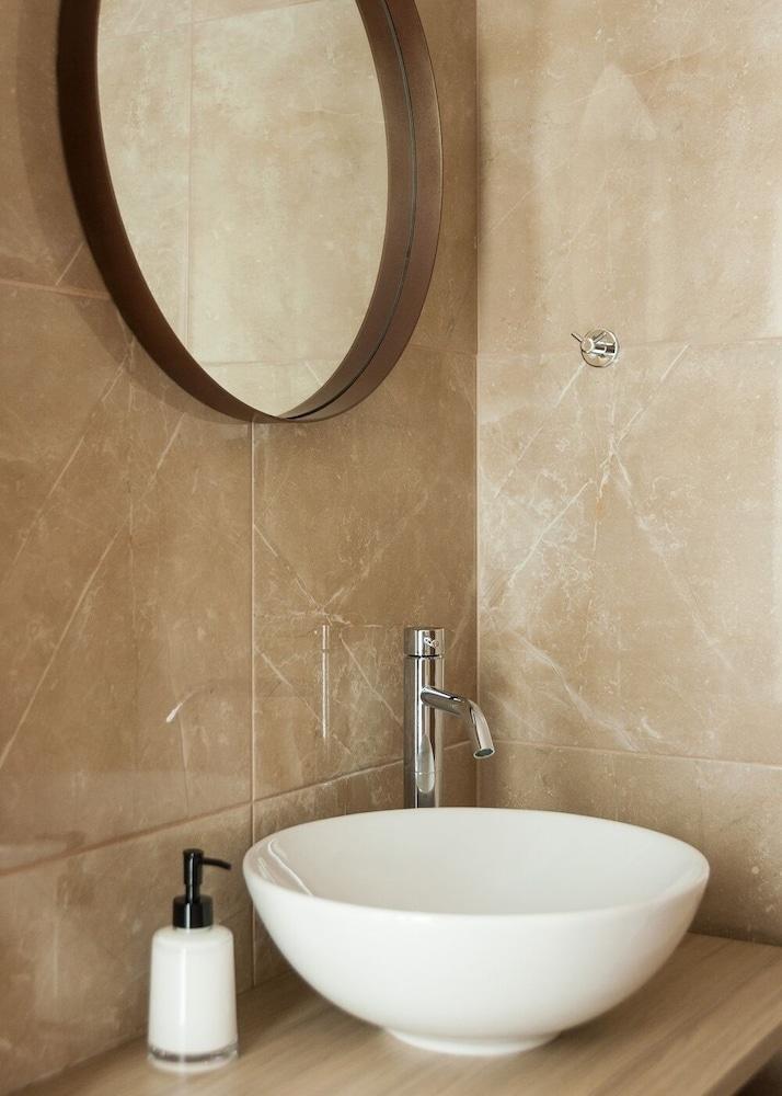 Voulis Attico Rooms & Apartments Афины Экстерьер фото
