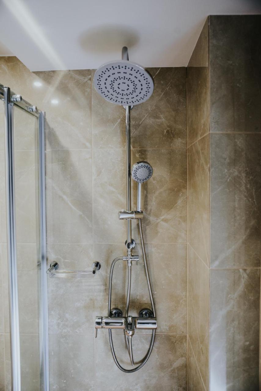 Voulis Attico Rooms & Apartments Афины Экстерьер фото