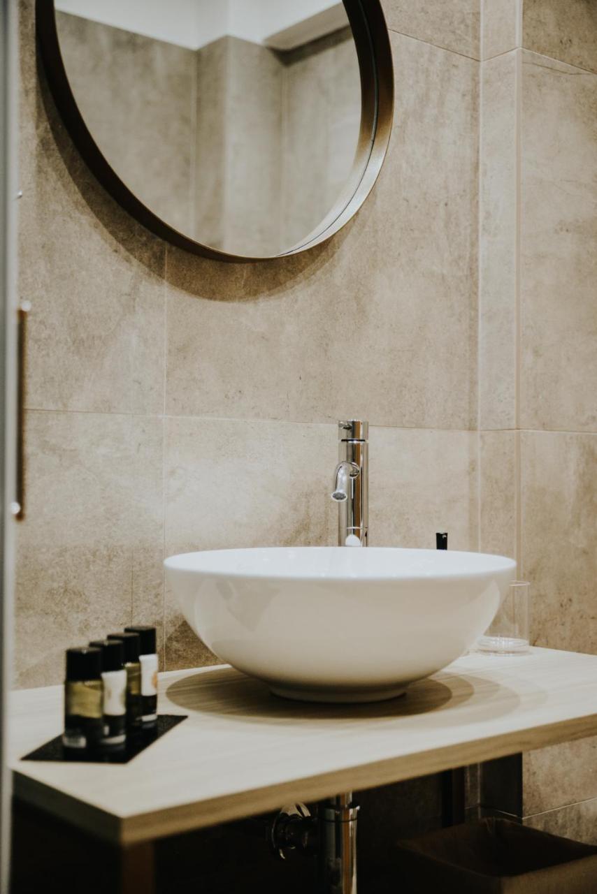Voulis Attico Rooms & Apartments Афины Экстерьер фото